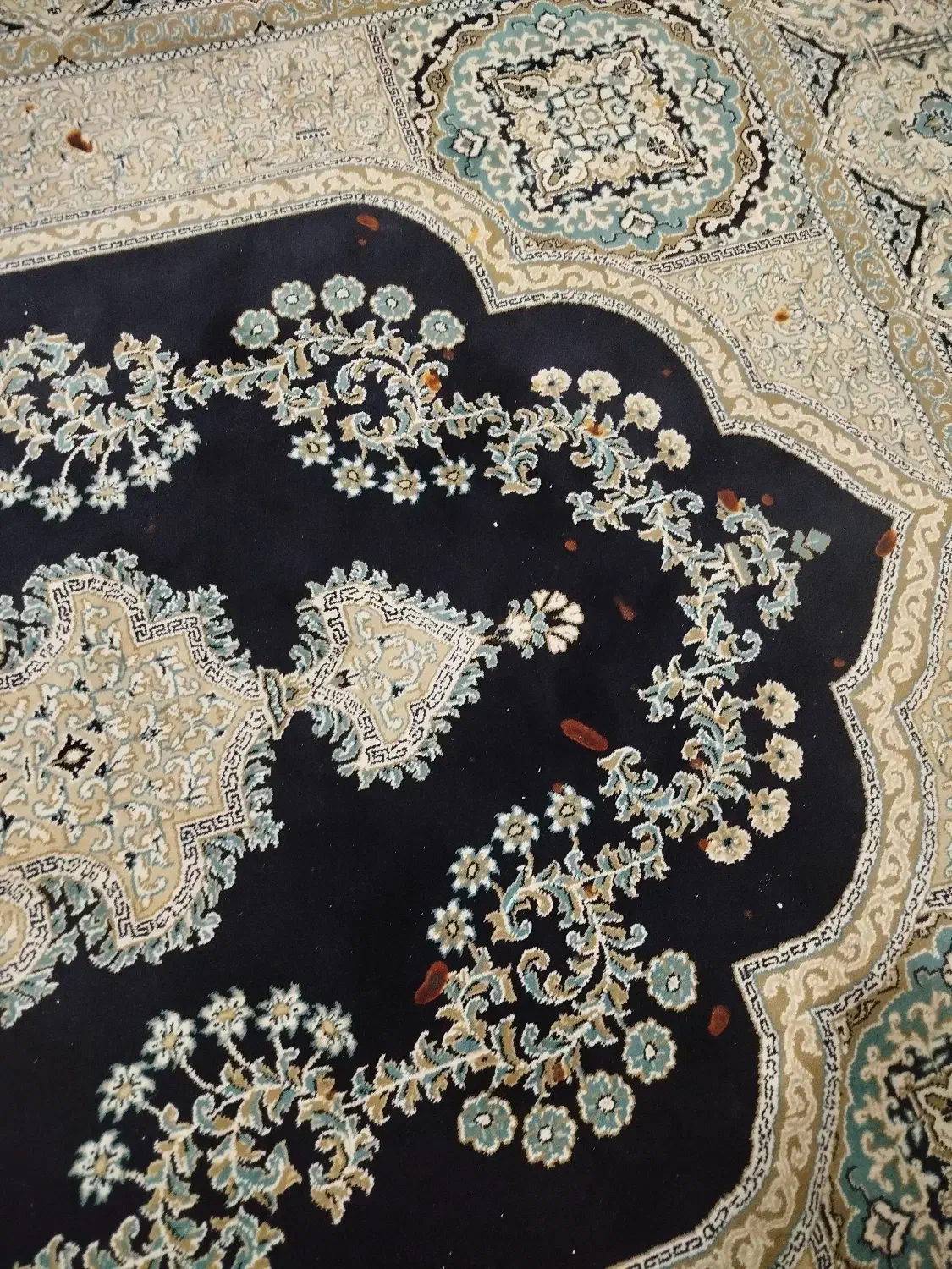 فرش و گلیم|فرش|خمینی‌شهر, |دیوار