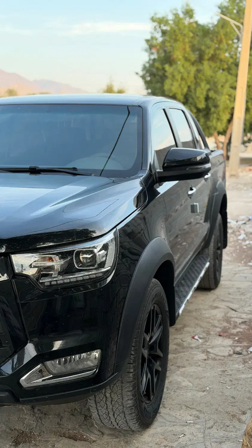 کی ام سی 1401T8|خودرو سواری و وانت|شیراز, غدیر شمالی|دیوار