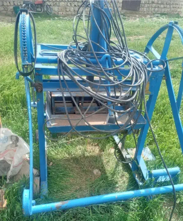 بلوک زن|ماشین‌آلات صنعتی|ایلام, |دیوار