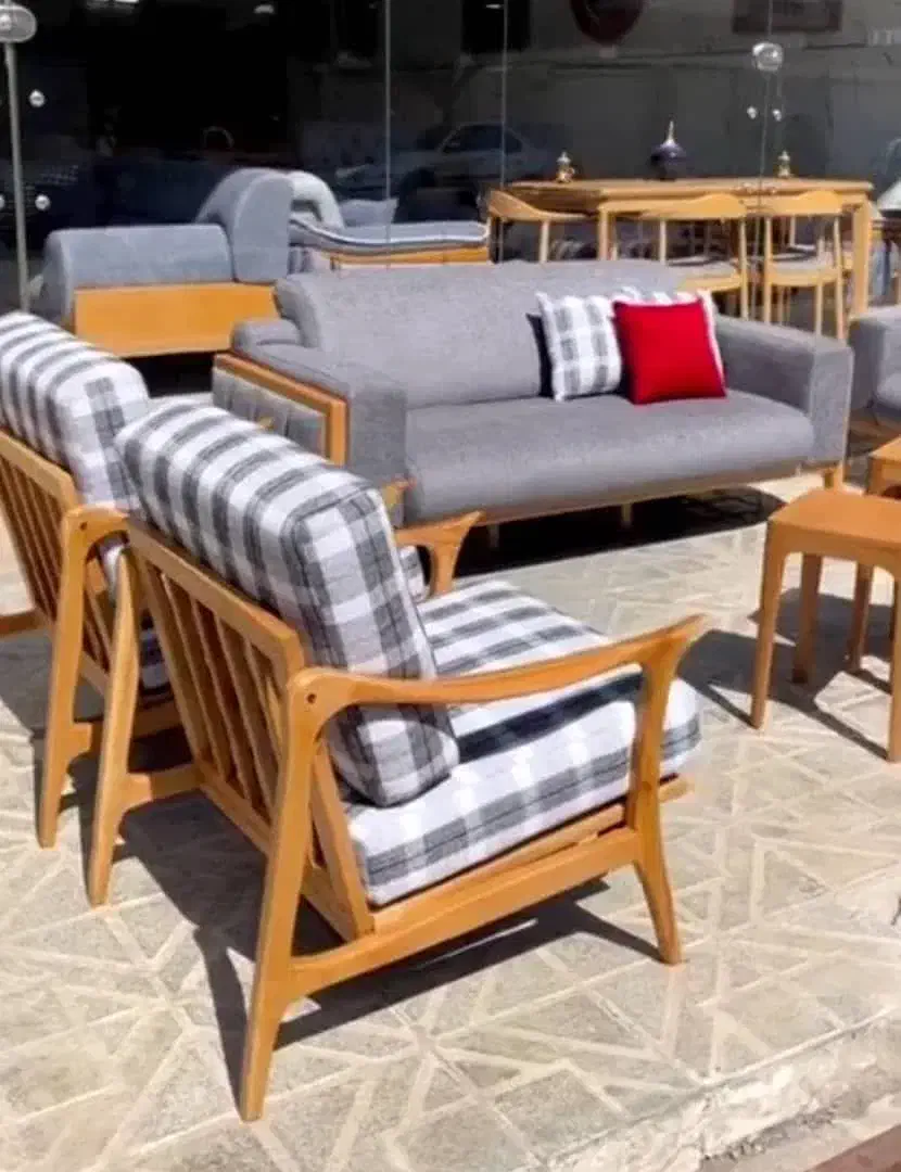 تعمیر انواع مبلمان|خدمات پیشه و مهارت|یزد, |دیوار