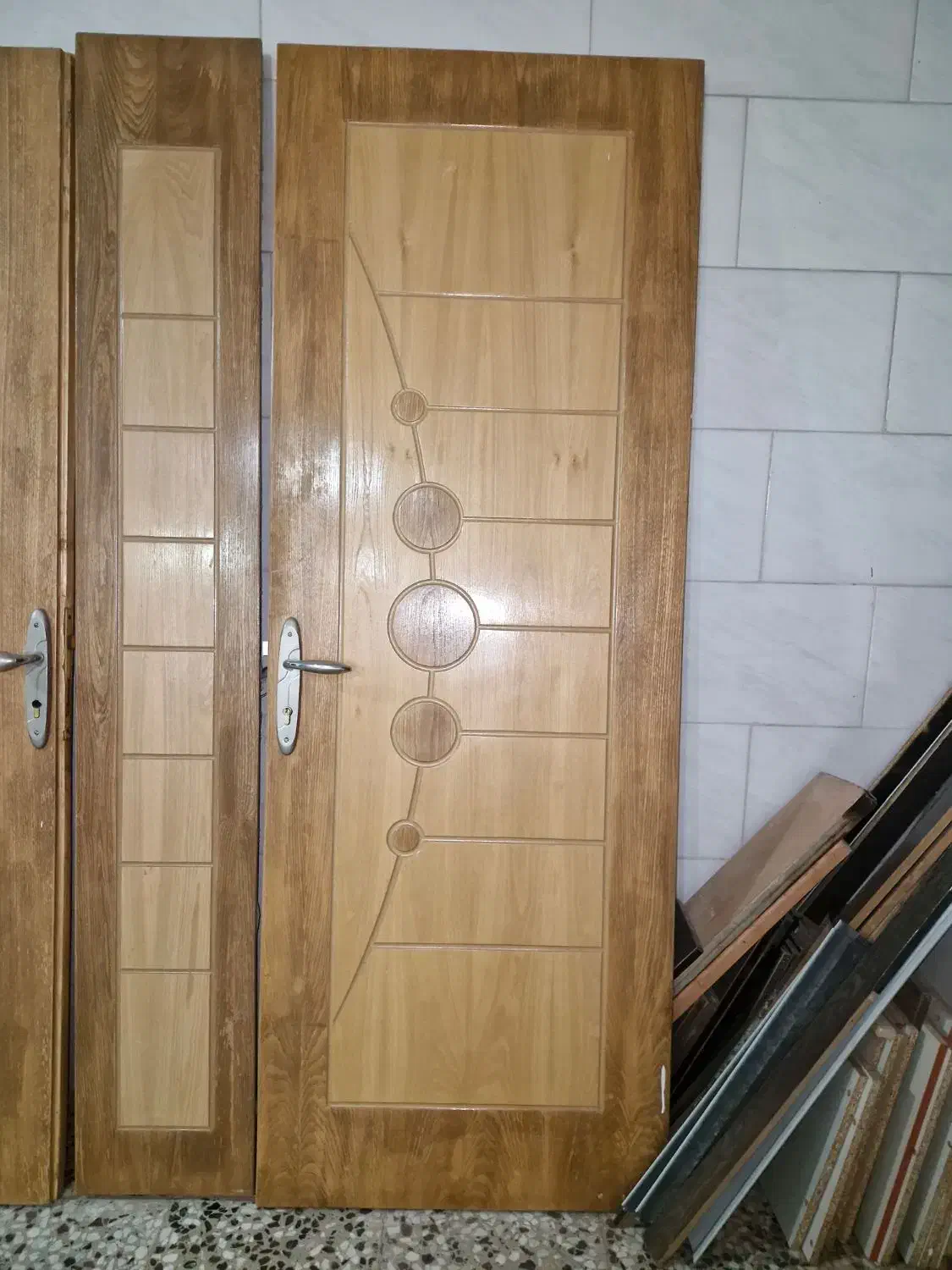 درب چوبی و درب کابینت ام دی اف|مصالح و تجهیزات ساختمان|شاهین‌شهر, عطار|دیوار