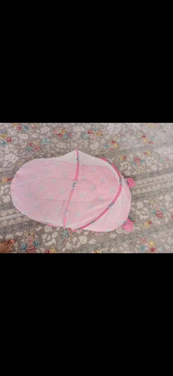 تشک و بالشت همراه پشه بند|تخت و سرویس خواب|بیرجند, |دیوار