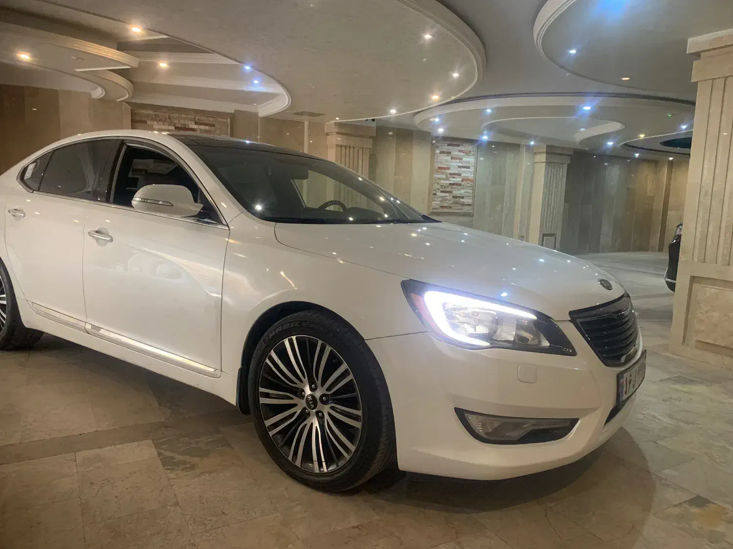 کیا کادنزا۲۰۱۲|خودرو سواری و وانت|تهران, دکتر هوشیار|دیوار