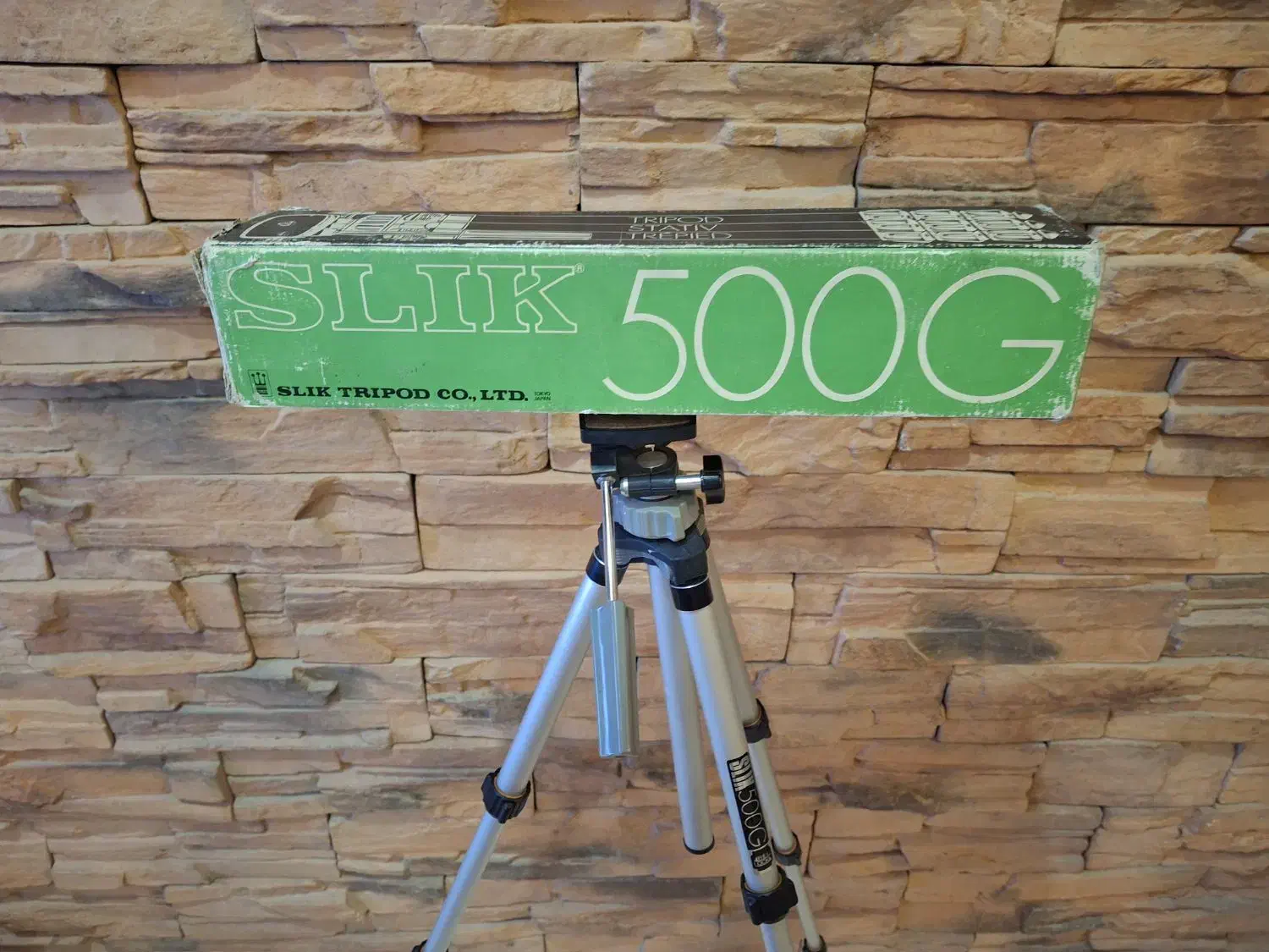 سه پایه دوربین|دوربین عکاسی و فیلم‌برداری|مشهد, هفت تیر (حافظ)|دیوار