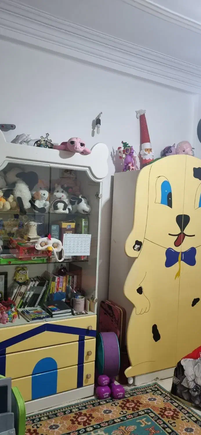 سرویس تخت و کمد. و ویترین و خوش خواب نوزاد|تخت و سرویس خواب|قائمشهر, |دیوار