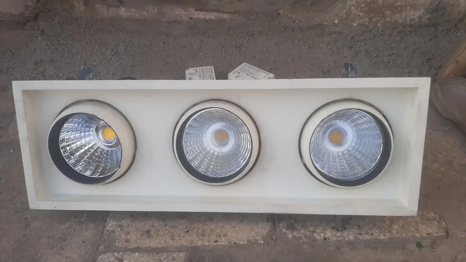 چراغ ورگال بوتیک|فروشگاه و مغازه|رباط‌کریم, الارد|دیوار