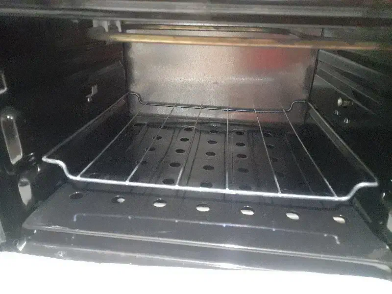 توستر sanworld|اجاق گاز و لوازم برقی پختوپز|کازرون, |دیوار