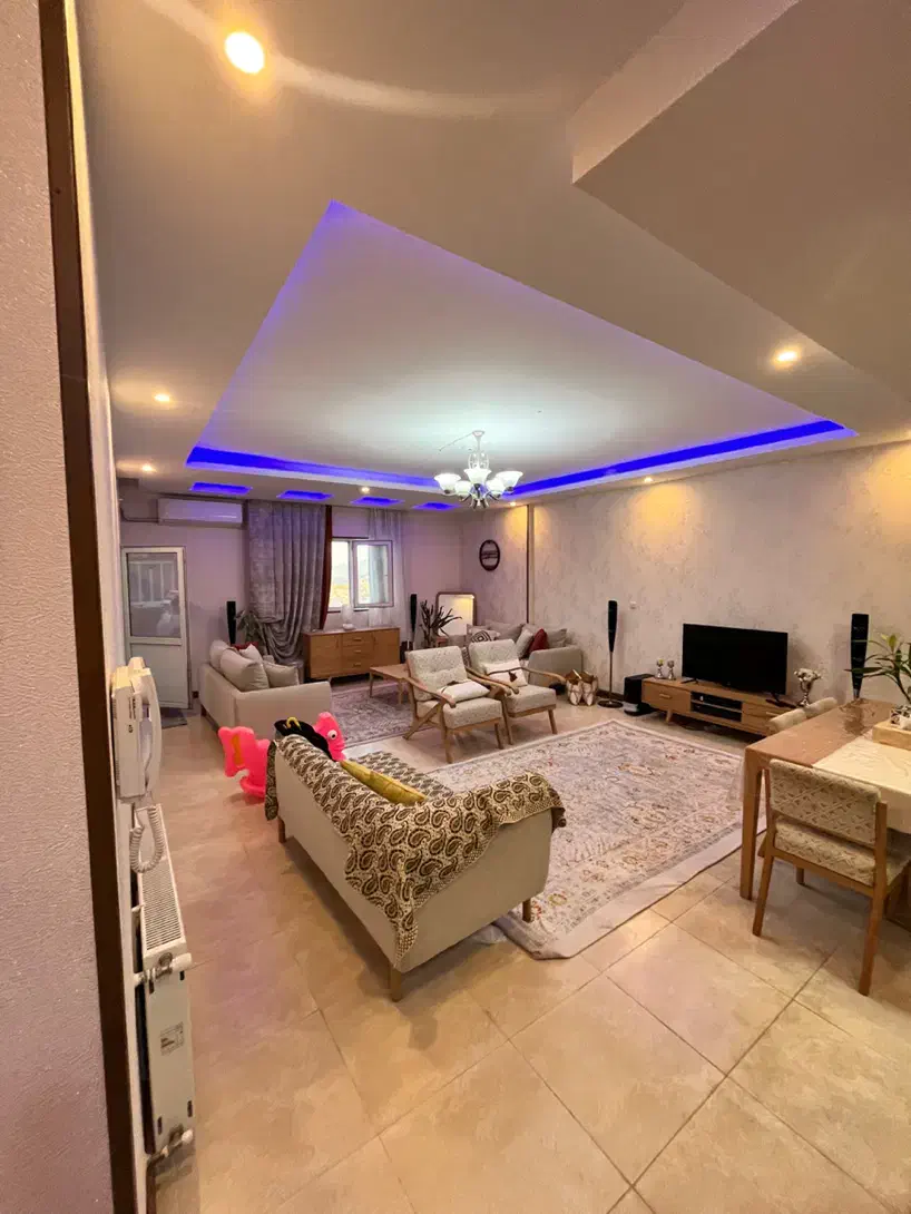 فروش دوخوابه سند تک برگ فاز یک|فروش آپارتمان|صدرا-فارس, فاز ۱|دیوار