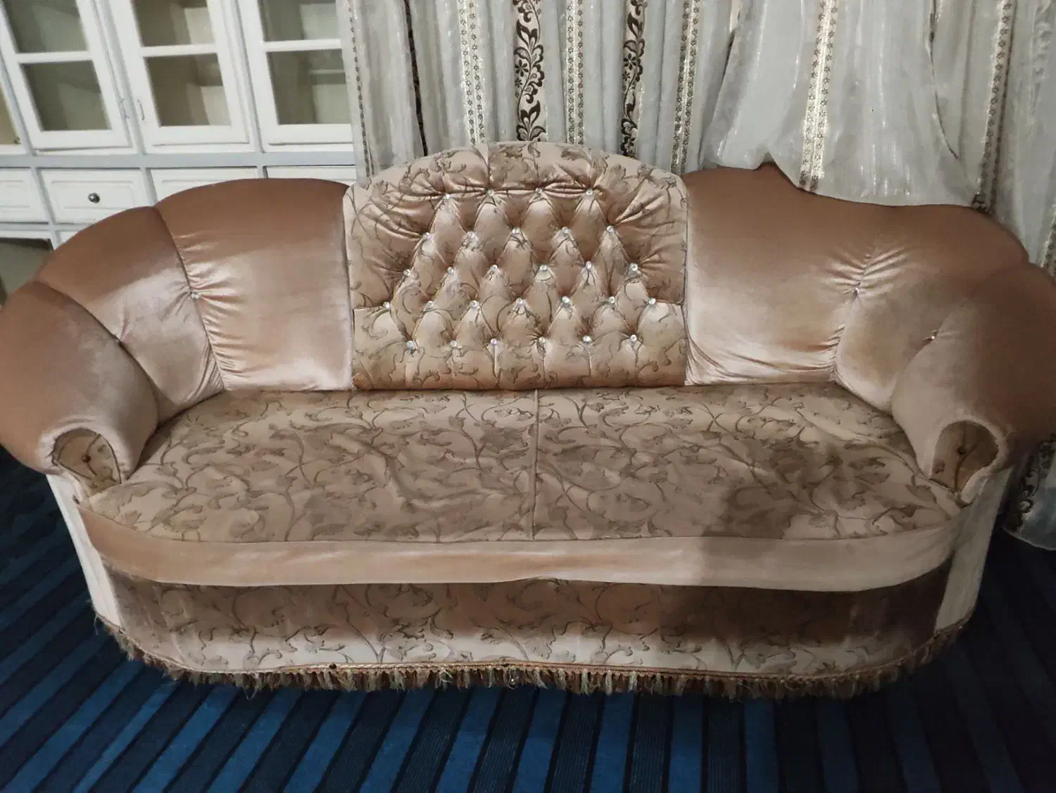 مبل راحتی|مبلمان خانگی و میز عسلی|سلماس, |دیوار