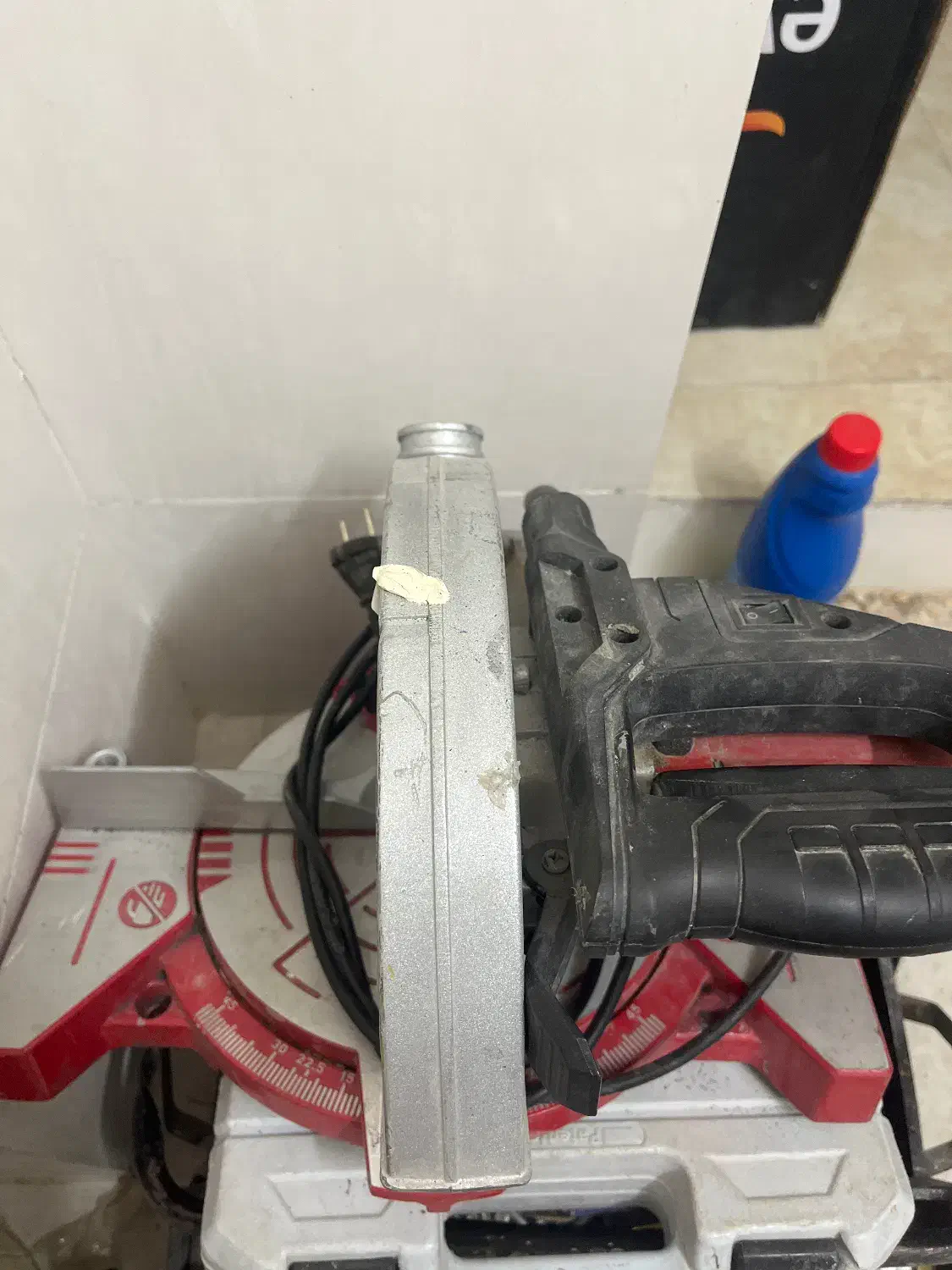 ابزار کناف کاری تپانچه،لیزر،دریل شارژی|ابزارآلات|یزد, |دیوار