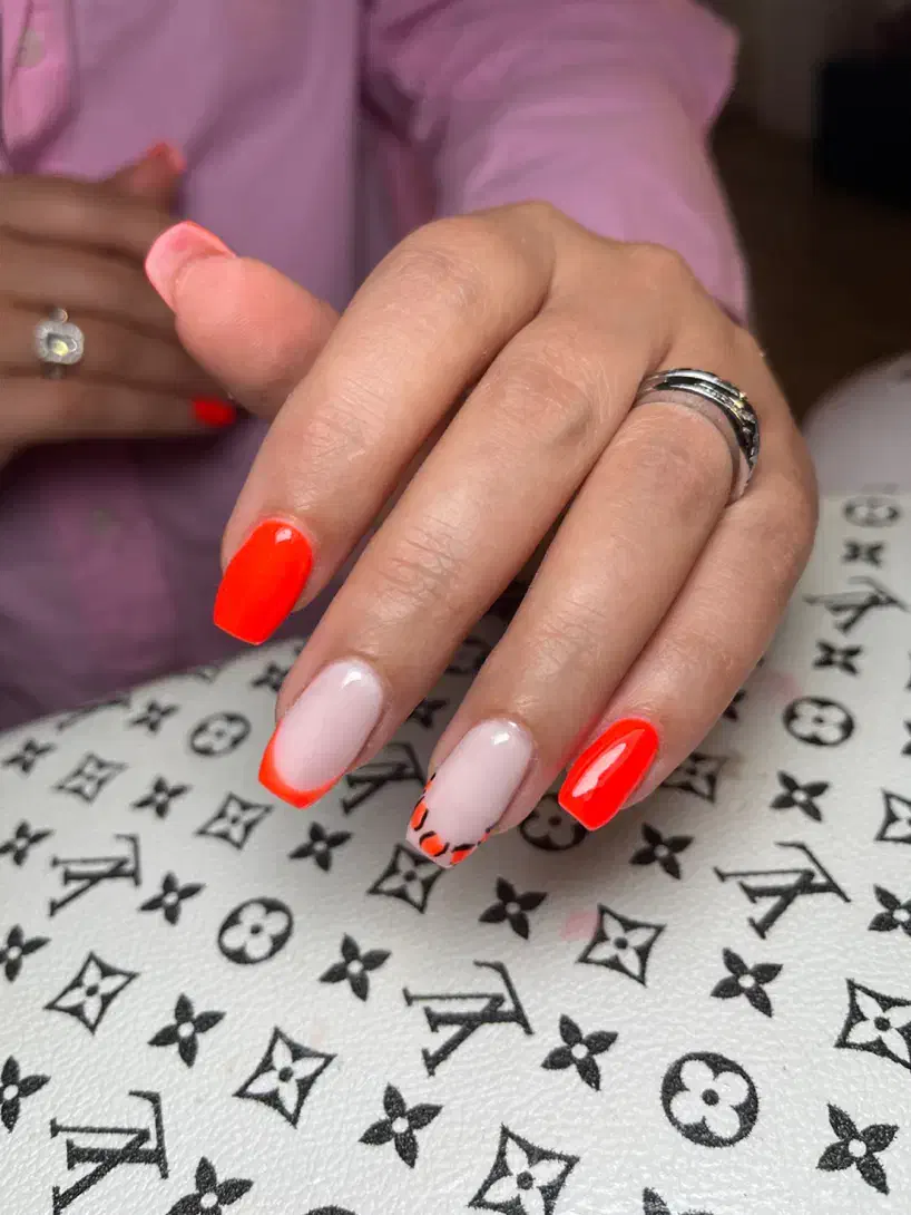 ترمیم ۲۳۰ تومن ۵۰ درصد تخفیف|خدمات آرایشگری و زیبایی|بندر انزلی, پردیس|دیوار