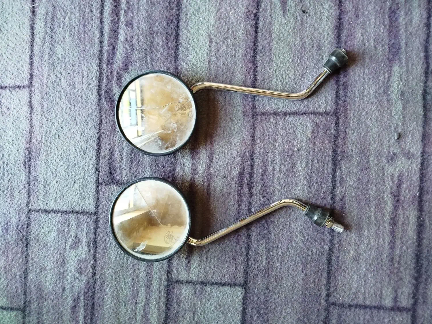 فروش خورشیدی و زنجیر موتور و ...|قطعات یدکی و لوازم جانبی|شیراز, سعدیه جنوبی|دیوار