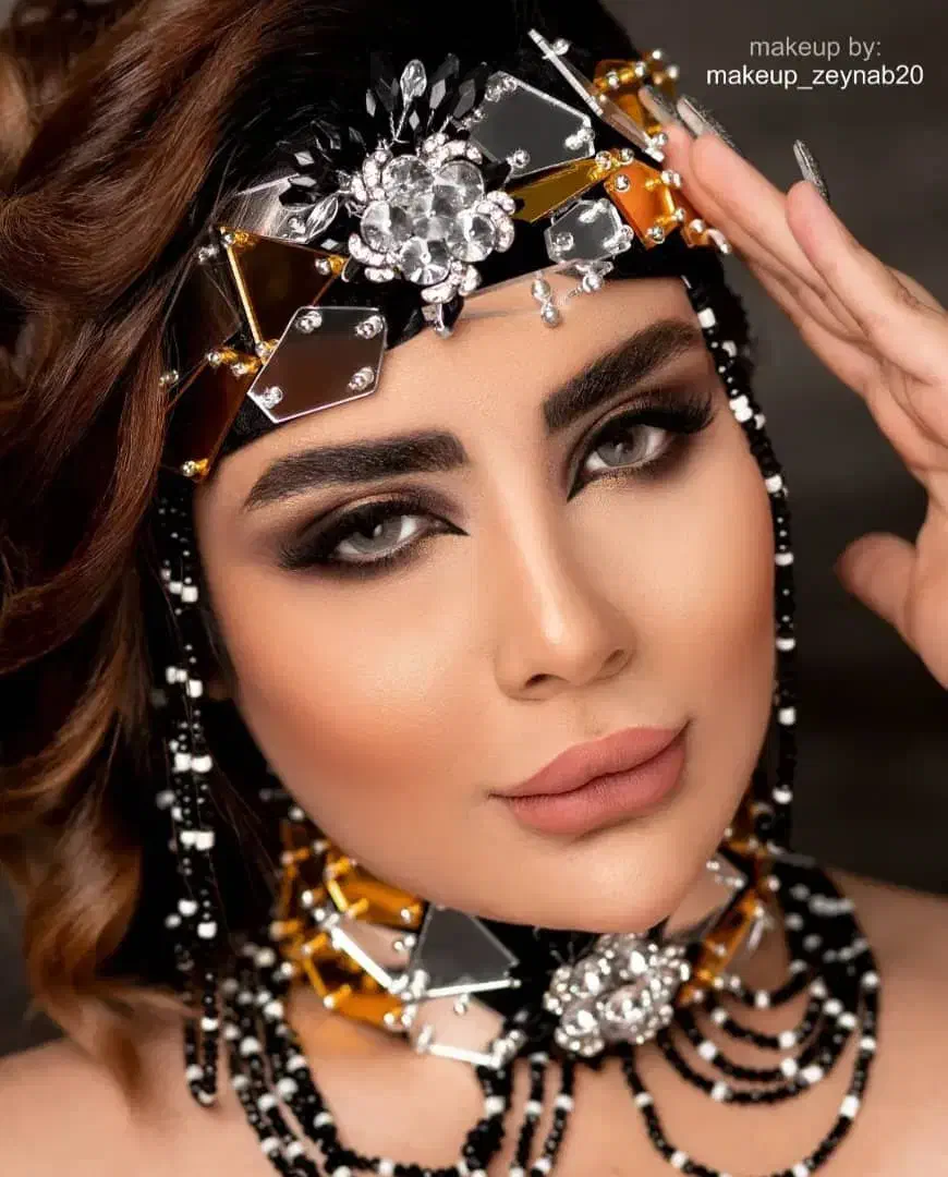 آموزش و خدمات تاتو. میکاپ. رنگ|خدمات آرایشگری و زیبایی|آبادان, |دیوار