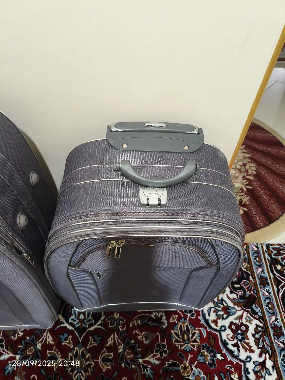 چمدان سایز بزرگ و متوسط|کیف، کفش، کمربند|اسلام‌شهر, مطهری|دیوار