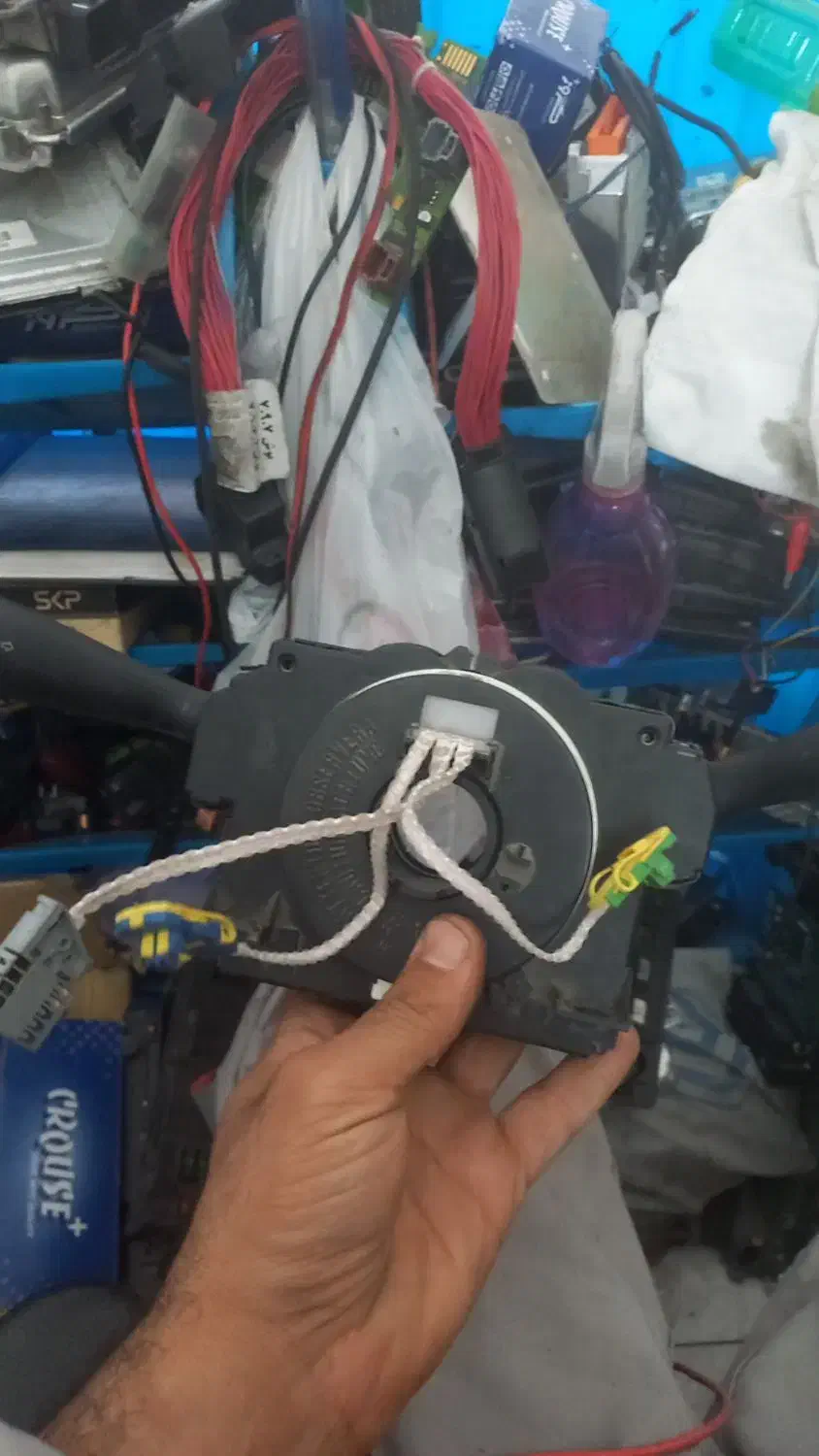 تعمیر کام 2000 دکمه صندلی دنا تعریف کلید|خدمات موتور و ماشین|شیراز, لاله|دیوار