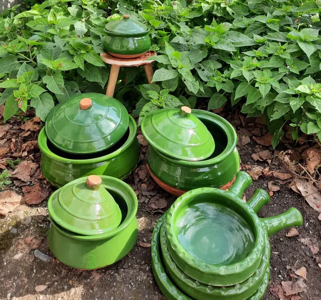 7تیکه گمج خورشتی شمالی|ظروف پختوپز|رشت, هلال احمر|دیوار