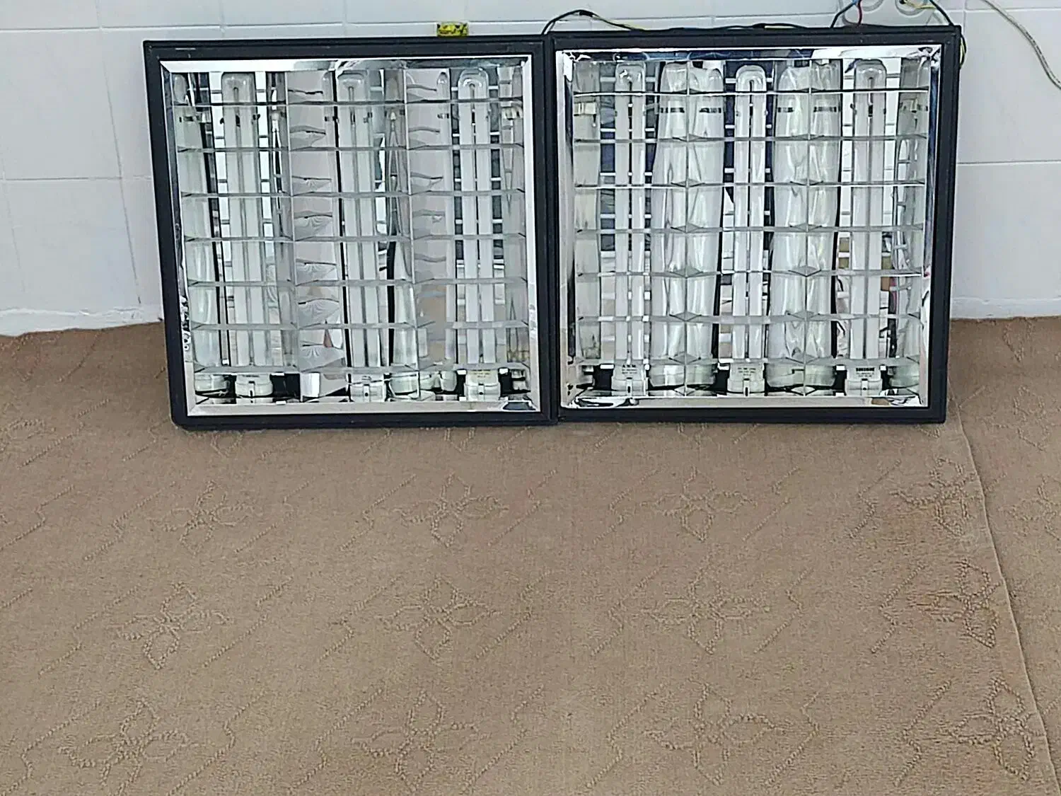 مهتابی|لامپ و چراغ|قم, ولیعصر|دیوار