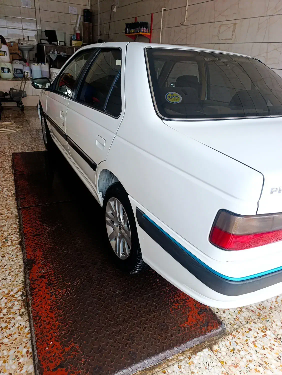 پژو پارس سفارشی تمام فول|خودرو سواری و وانت|بروجرد, |دیوار