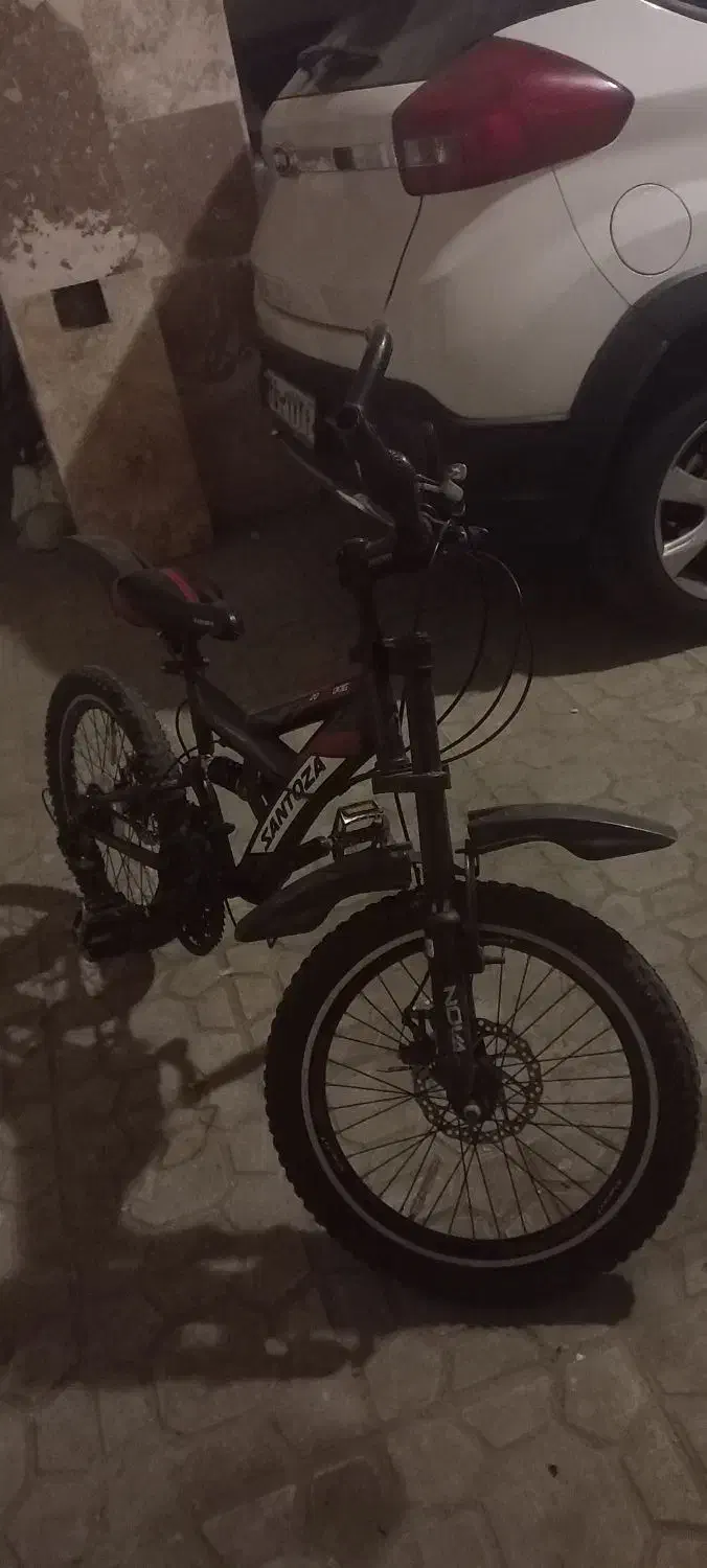 دوچرخه|دوچرخه، اسکیت، اسکوتر|رودهن, |دیوار