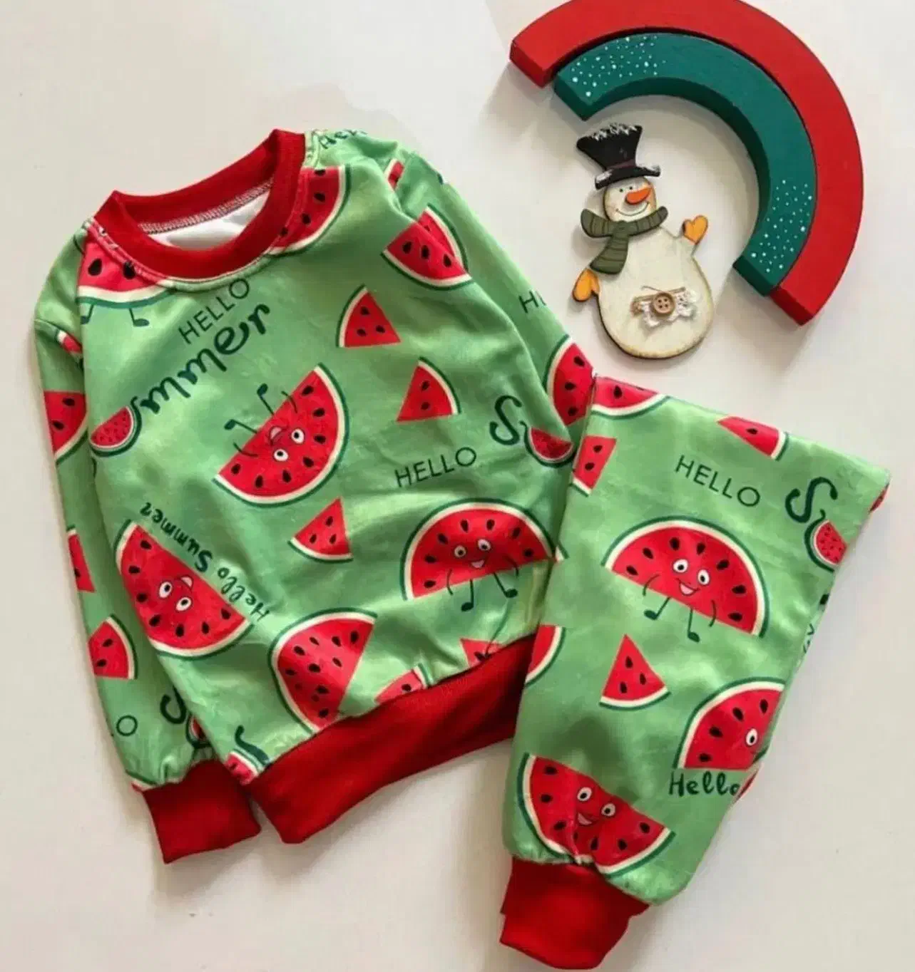 ست شب یلدا|کفش و لباس بچه|ساری, |دیوار