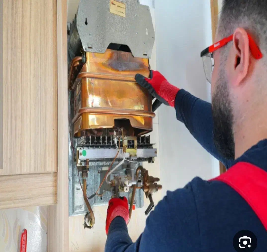 تعمیرات و سرویس تخصصی و نصب بخاری و آبگرمکن دیواری|خدمات پیشه و مهارت|گلستان (تهران), |دیوار