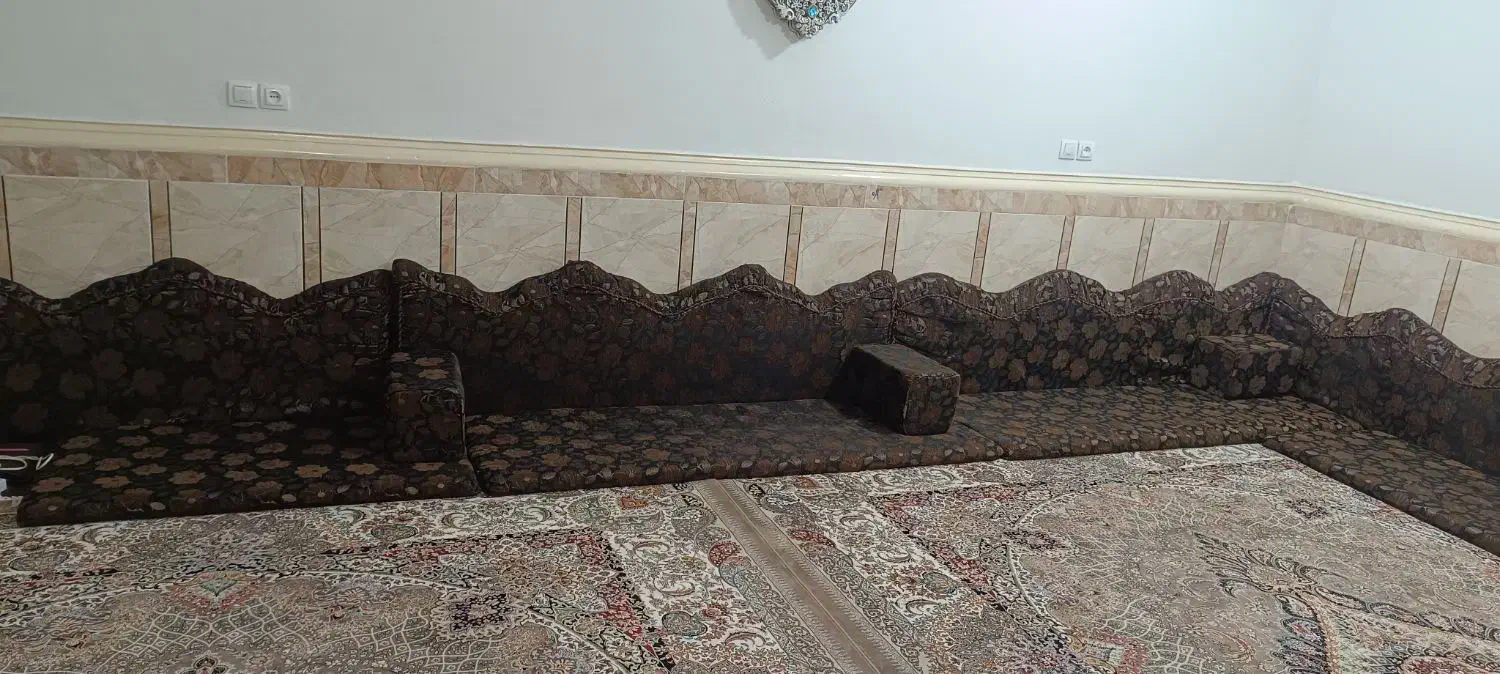 پشتی خلیجی|پشتی|اهواز, بهارستان|دیوار