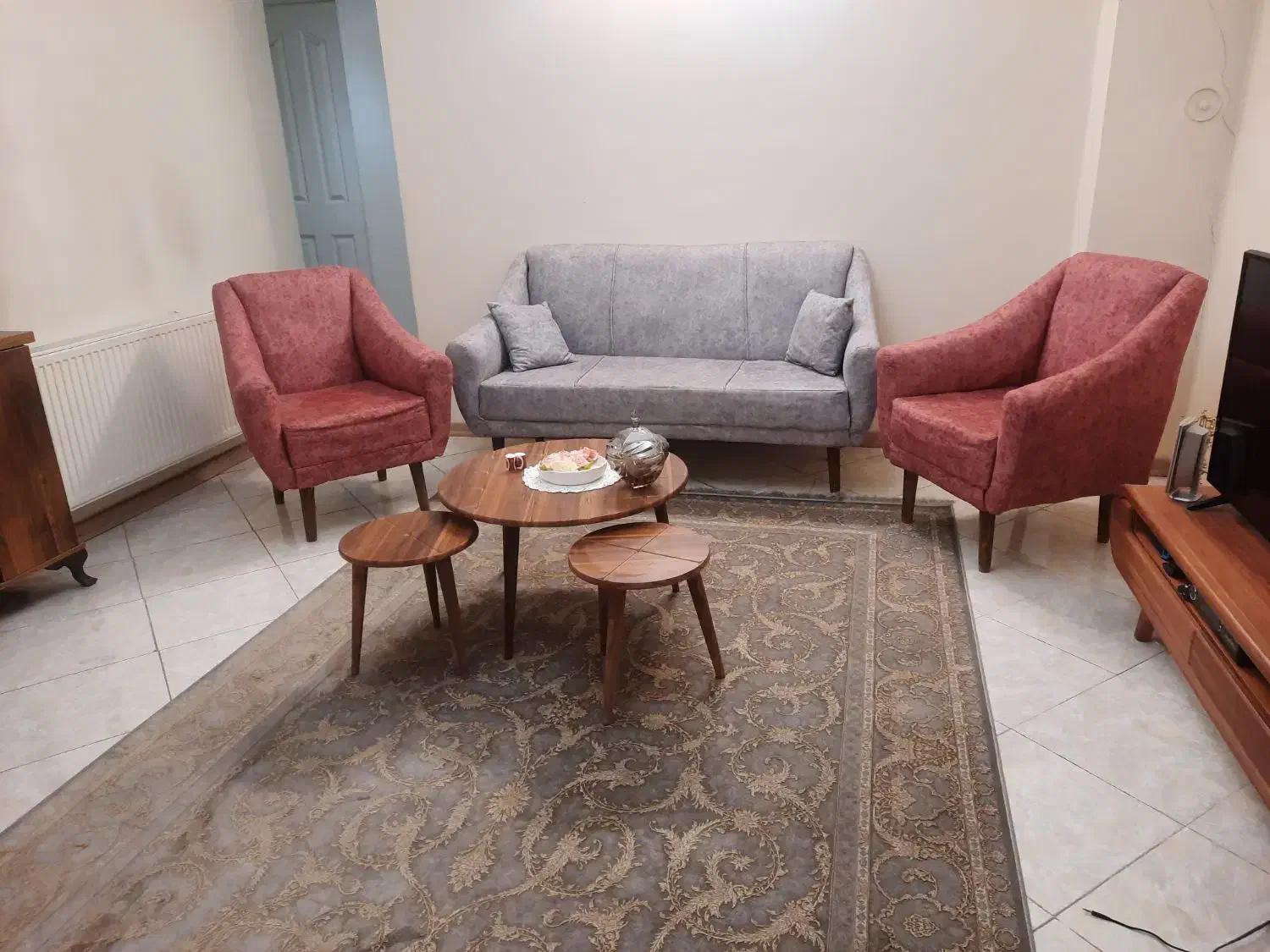 مبلمان ۵ نفره|مبلمان خانگی و میز عسلی|تهران, فرزانه|دیوار