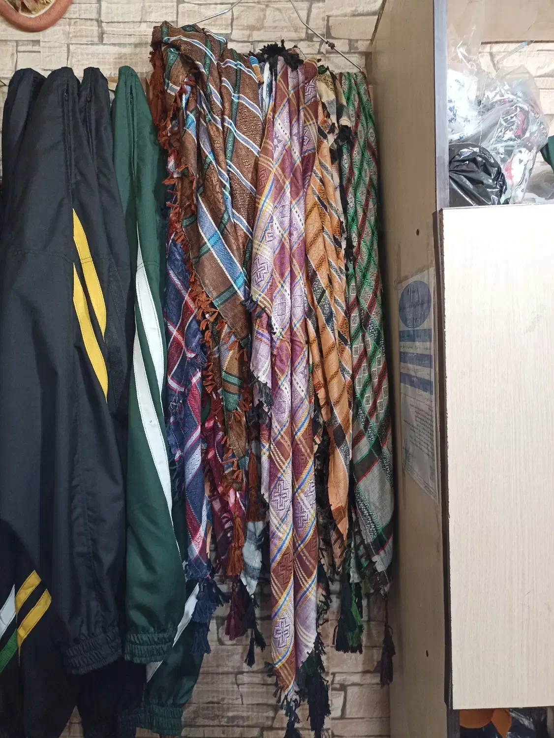 چاقو دستمال|ابزارآلات|ورامین, ورامین|دیوار