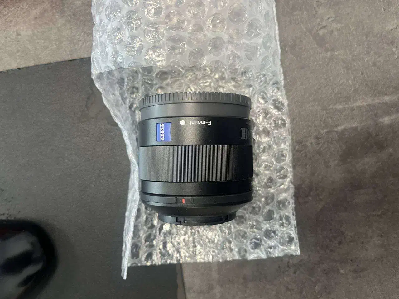 لنز سونی Sony Sonnar T* FE 35mm f/2.8 ZA|دوربین عکاسی و فیلم‌برداری|تهران, ایوانک|دیوار