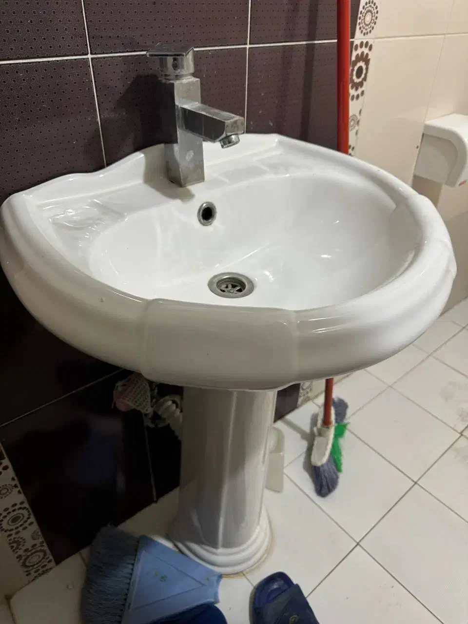 روشویی|لوازم سرویس بهداشتی|سنندج, |دیوار