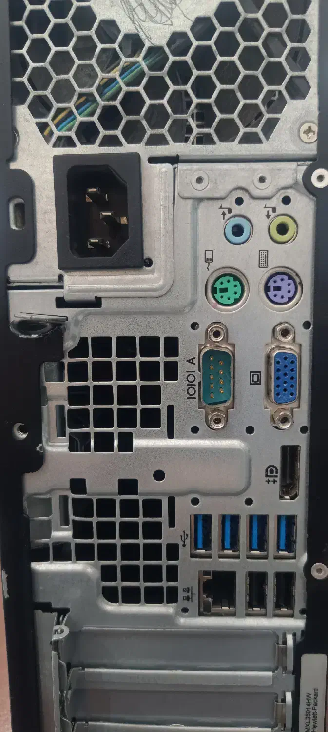 کیس hp همراه با مانیتور 22اینچ‌دل hdmi(کار گرافیک)|رایانه رومیزی|ایلام, |دیوار