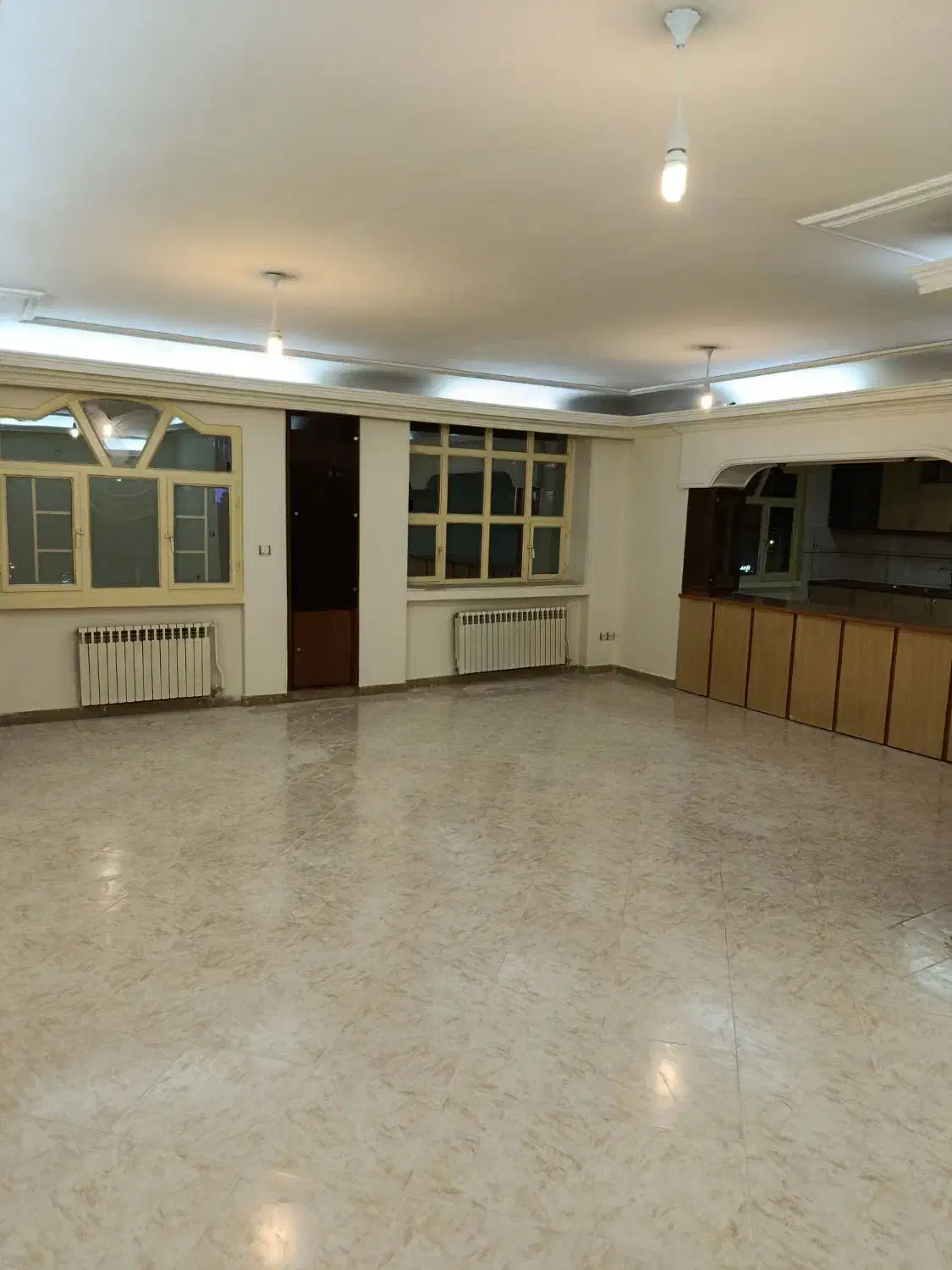 آپارتمان 140متر تک واحدی صارمی۴۴|اجارهٔ آپارتمان|مشهد, هفت تیر (حافظ)|دیوار