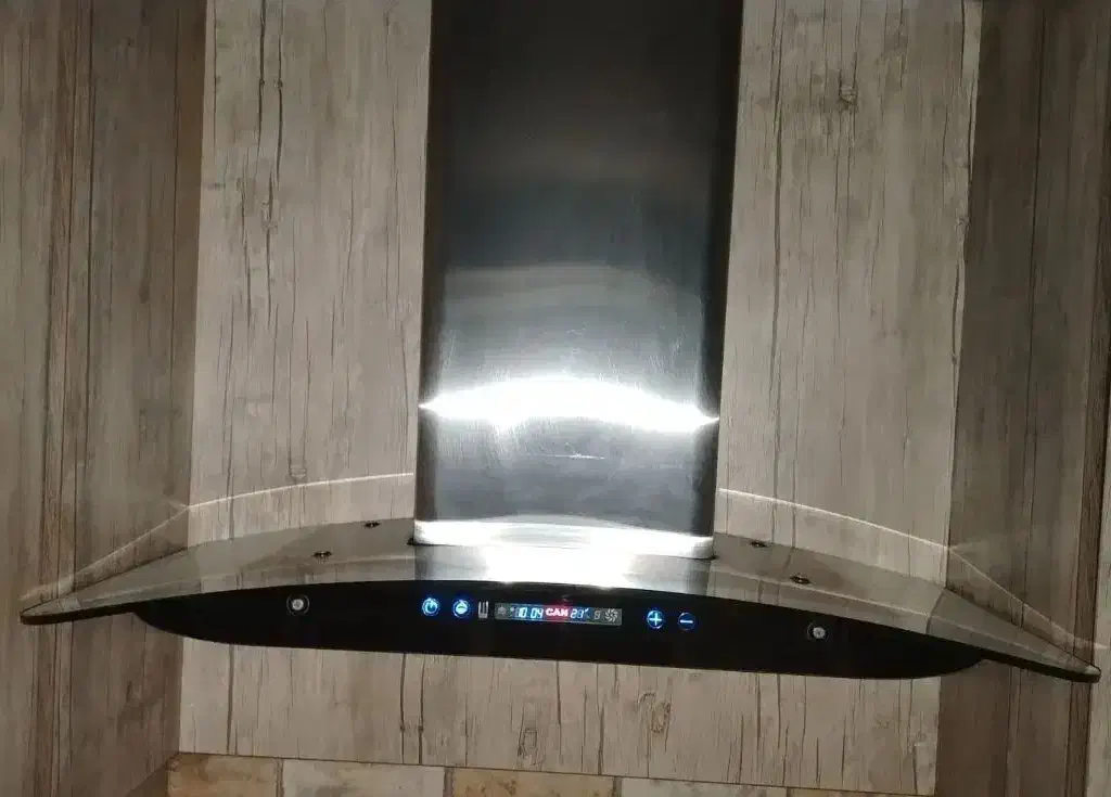 هود بسیار تمیز  لمسی CAN|هود|اصفهان, باغ کاران|دیوار