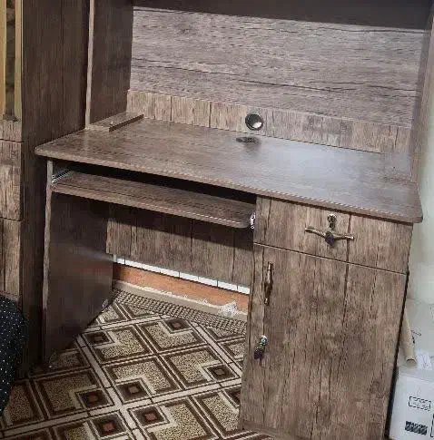 میز تحریر کاملا نو|میز تحریر و کامپیوتر|قم, عمار یاسر|دیوار