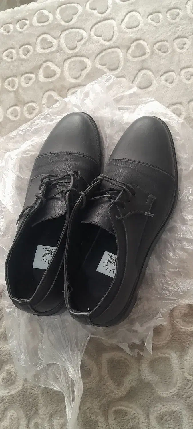 یک جفت کفش مردانه نو سایز ۴۰|کیف، کفش، کمربند|پرند, فاز ۶|دیوار