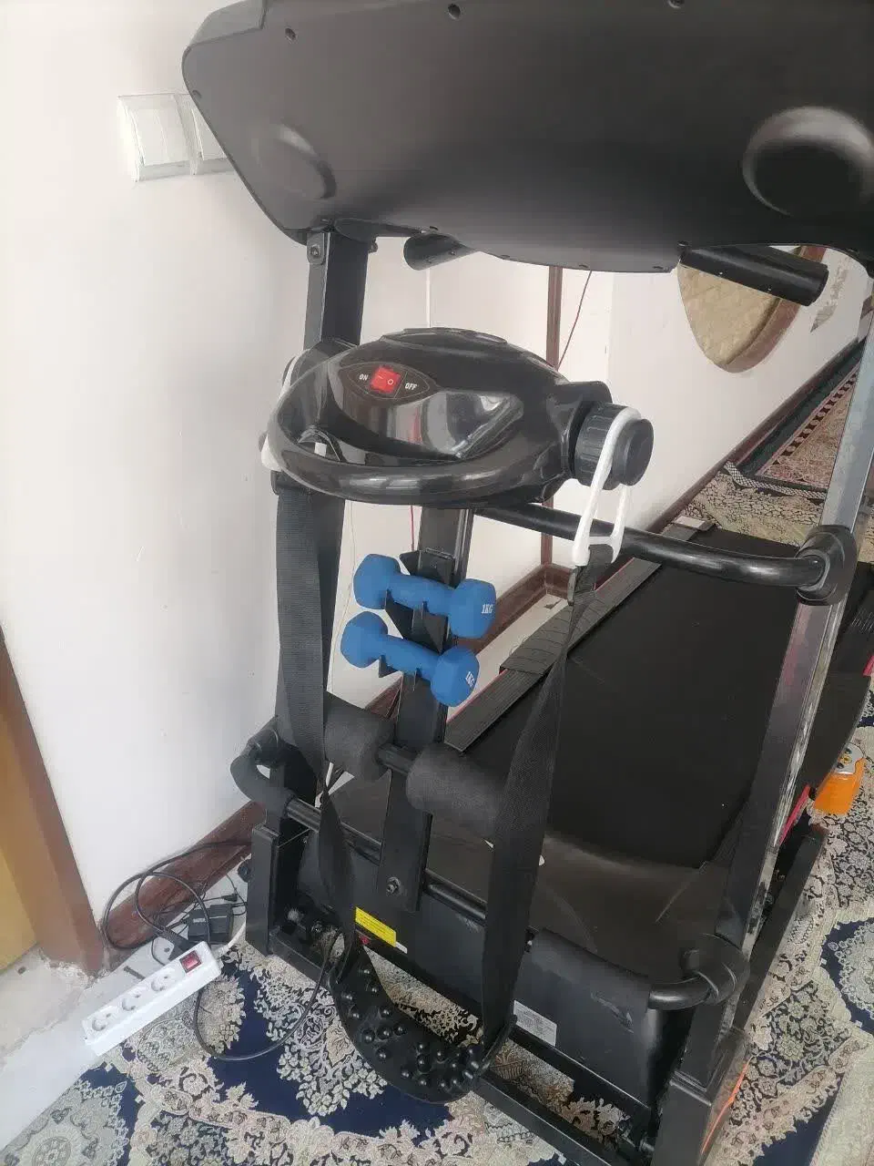 تردمیل خانگی چند کاره مدل 6068Dتاشو|تجهیزات ورزشی|نجفآباد, دلگشا|دیوار