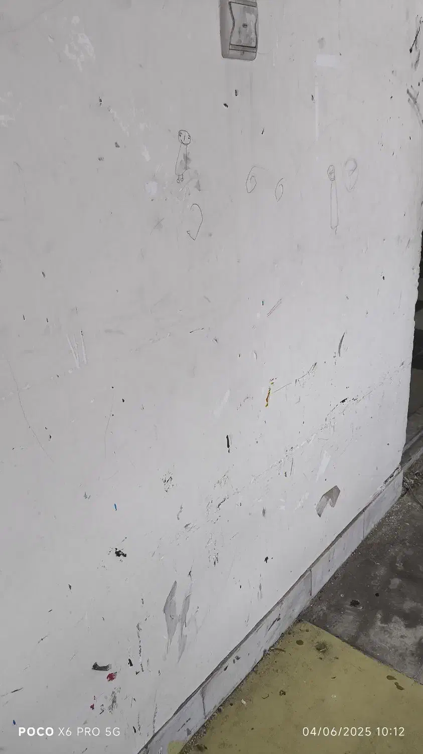 نقاشی ورنگ آمیزی ساختمان|خدمات پیشه و مهارت|بم, |دیوار