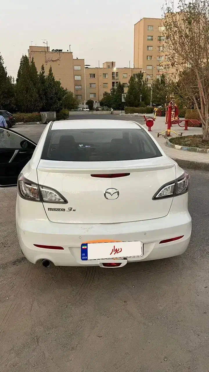 مزدا ۳ نیو ۹۶ تیپ ۴|خودرو سواری و وانت|یزد, |دیوار