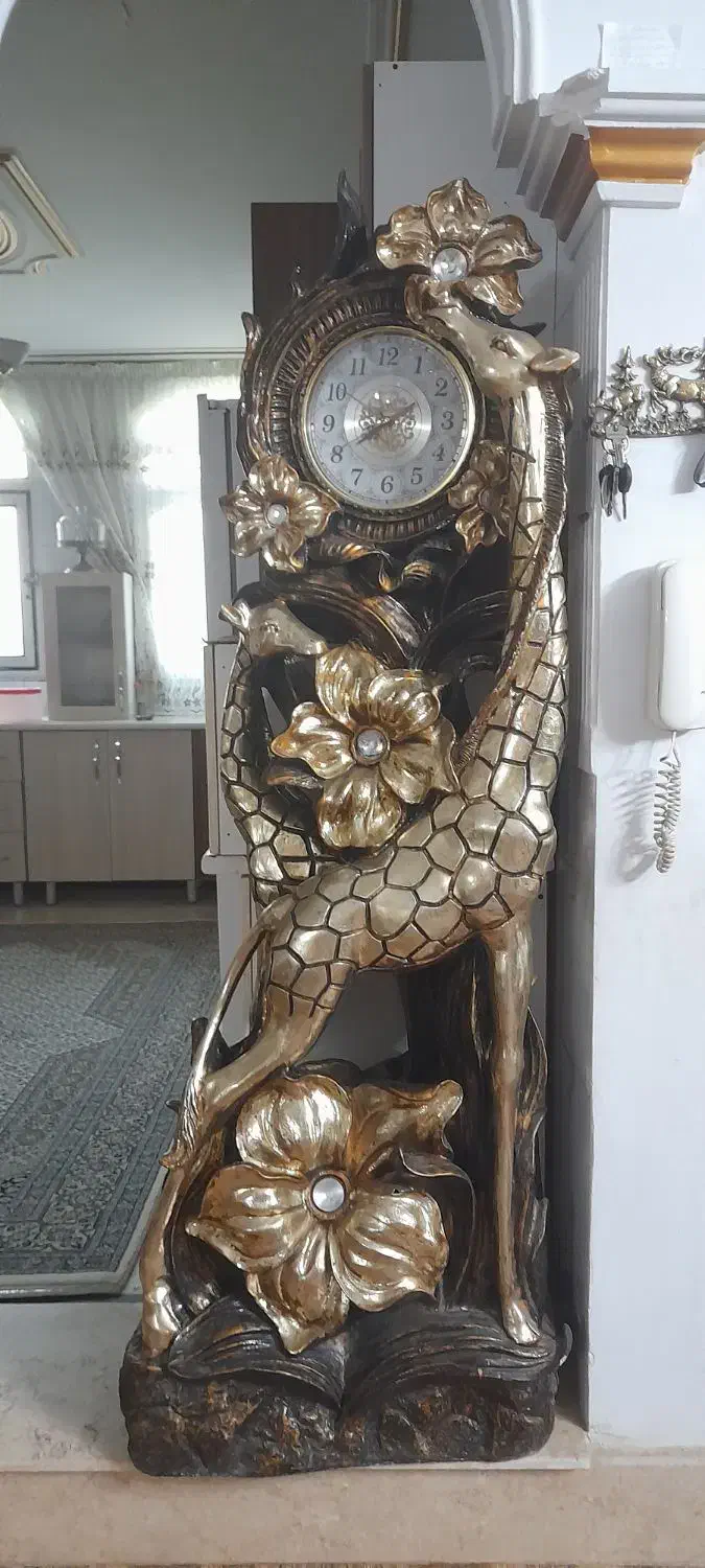 ساعت ایستاده  ۲ میلیون|ساعت دیواری و تزئینی|پاکدشت, پاکدشت (مامازند)|دیوار