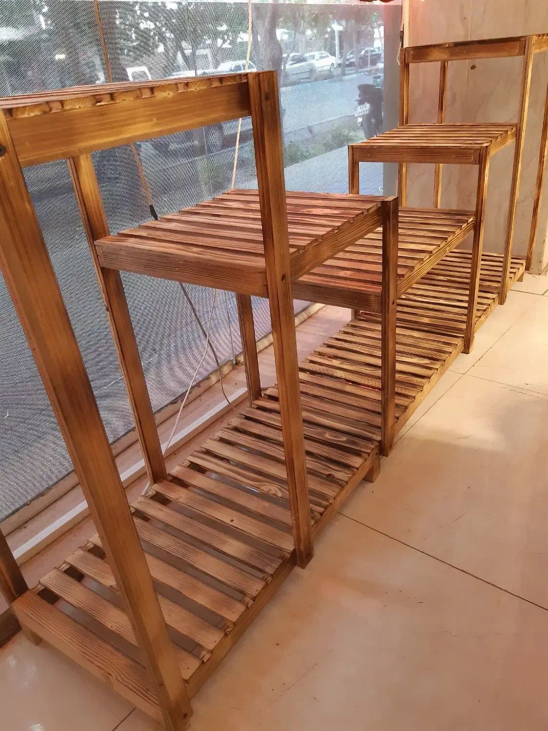 استند گل|گل و گیاه طبیعی|اصفهان, دستگرده|دیوار