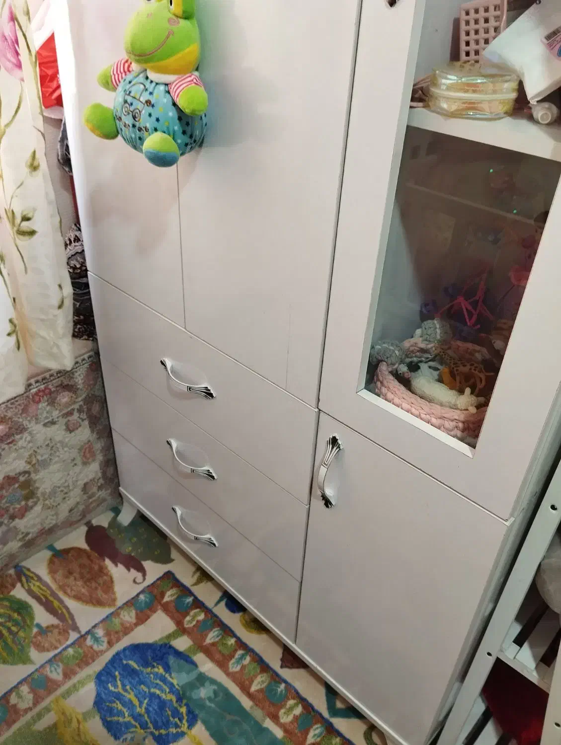 کمد بچه|جاکفشی، کمد، دراور|اندیشه, اندیشه فاز ۱|دیوار