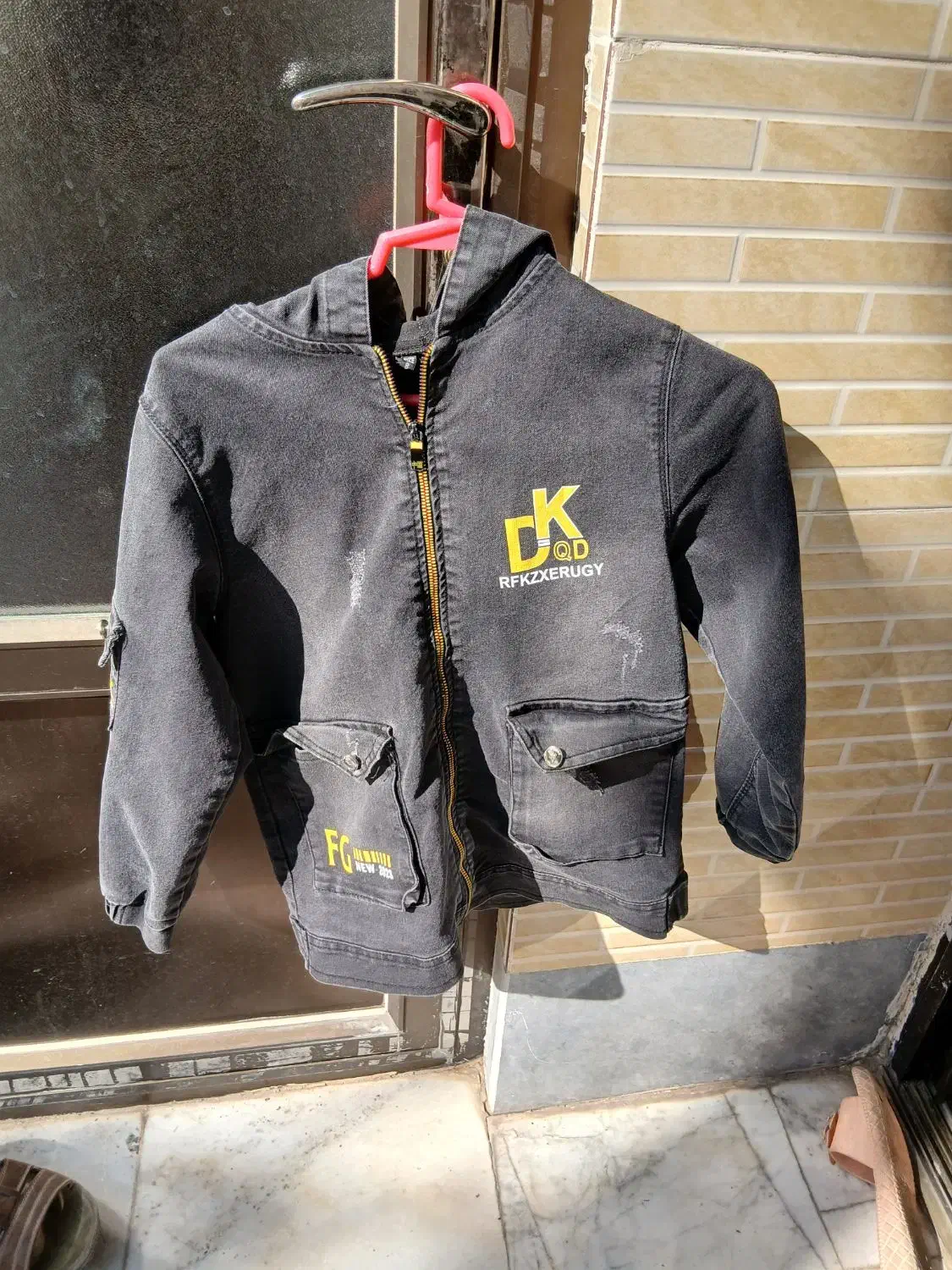 کت لی|کفش و لباس بچه|اصفهان, ارداجی|دیوار