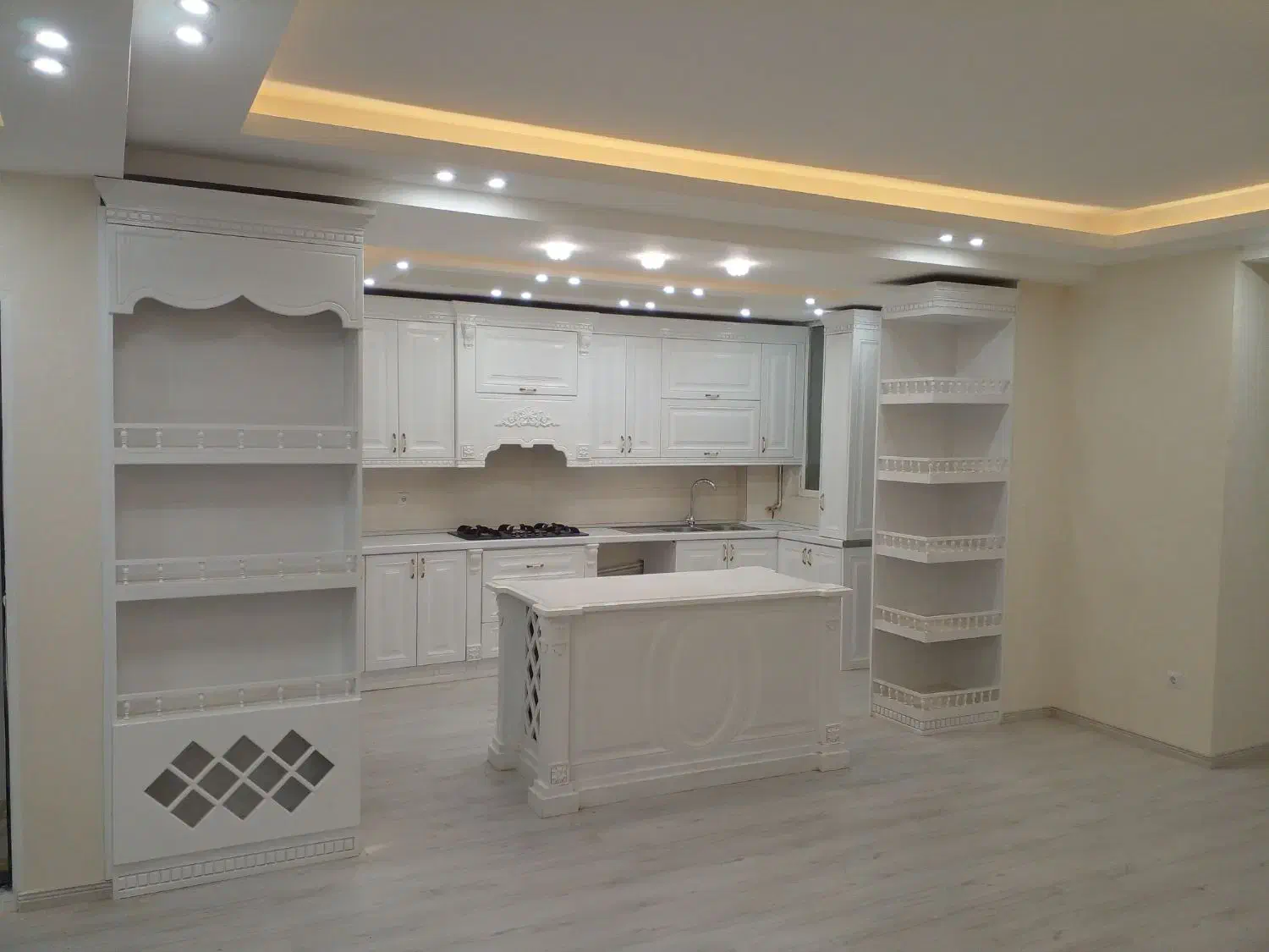 نصب انواع کابینت وکمد دیواری وتعمیرات|خدمات پیشه و مهارت|اردبیل, |دیوار