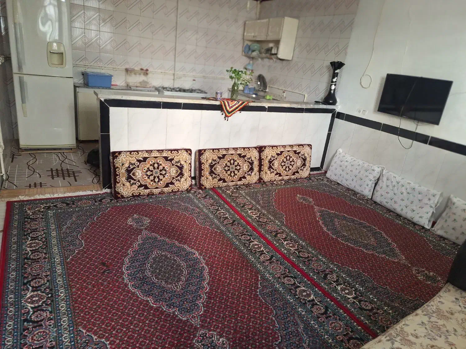 سویت تمیز بدون واسطه ،طبقە همکف، دارای عبور مجزا|اجارهٔ کوتاهمدت آپارتمان و سوئیت|مریوان, |دیوار