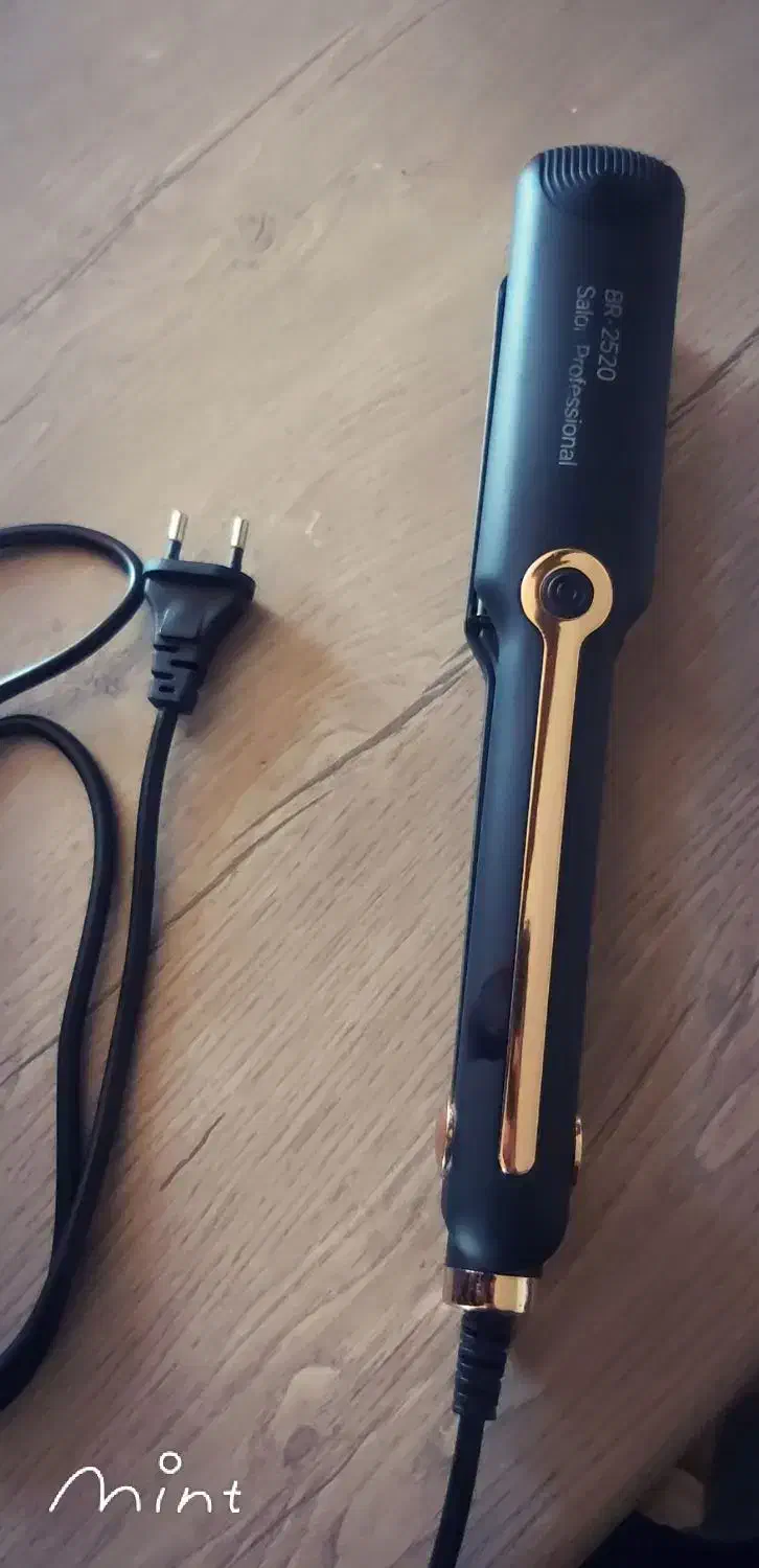 اتو مو استفاده نشده ۲۲۰وات|آرایشی، بهداشتی، درمانی|صائین قلعه, |دیوار