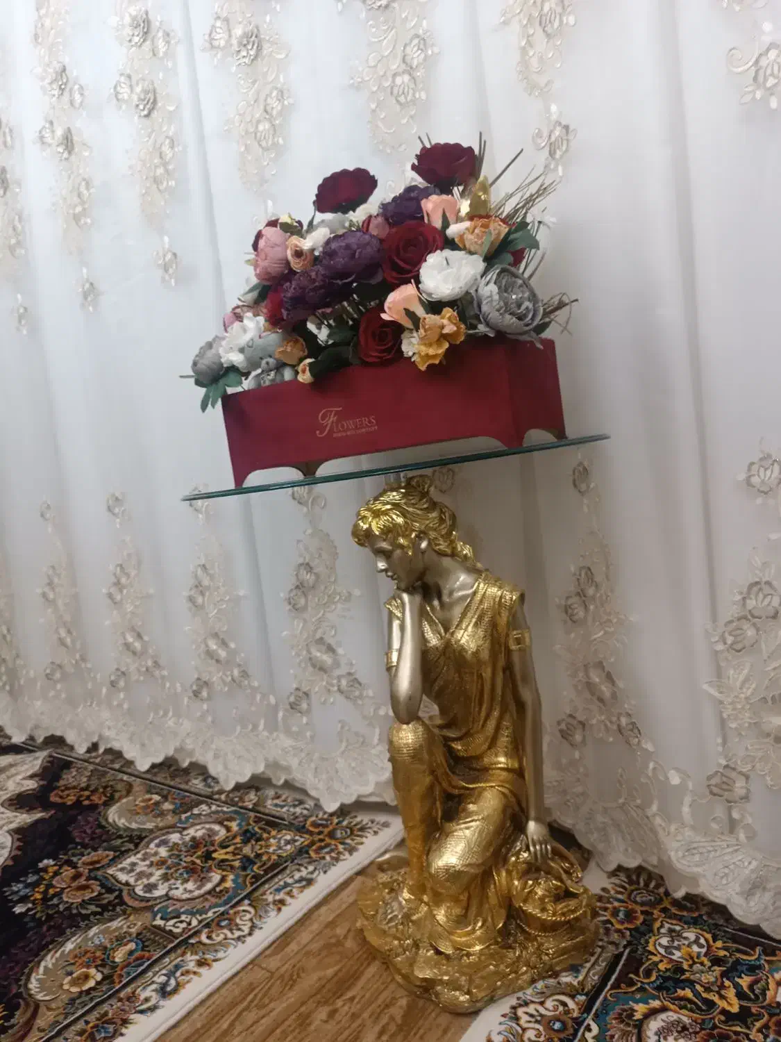 میز کنارسالنی ورق طلا|صنایع دستی و سایر لوازم تزئینی|تبریز, |دیوار