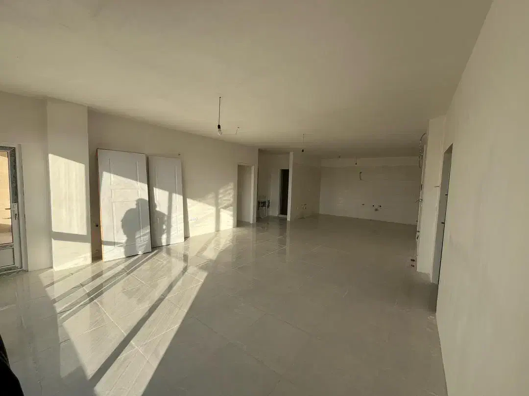 آپارتمان شخصی نوساز بر بلوار امام|فروش آپارتمان|صحنه, |دیوار