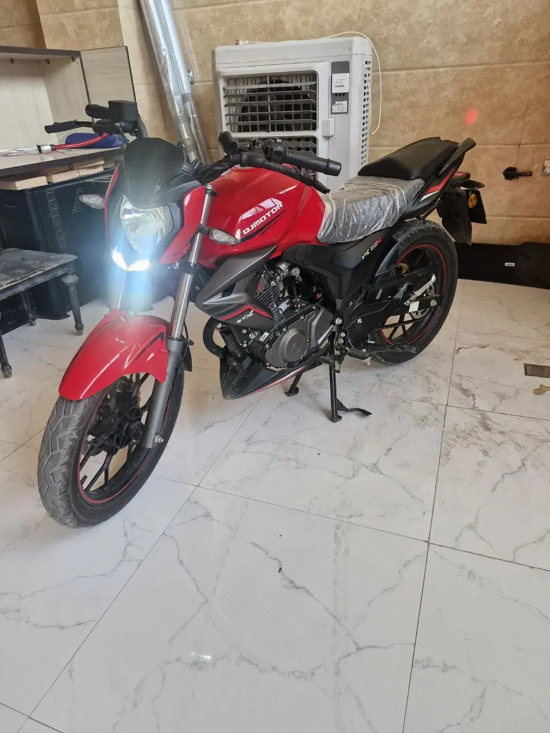 موتور بنلی ( کیوجی )صفر کیلومتر|موتورسیکلت|ماهدشت, |دیوار