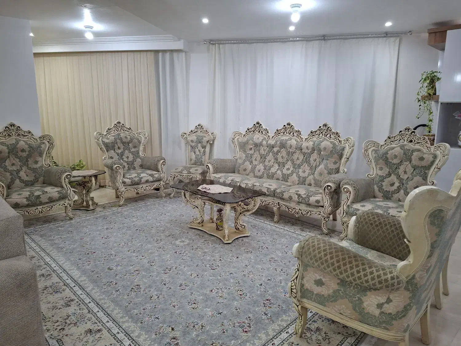 مبلمان|مبلمان خانگی و میز عسلی|تالش, هشتپر|دیوار