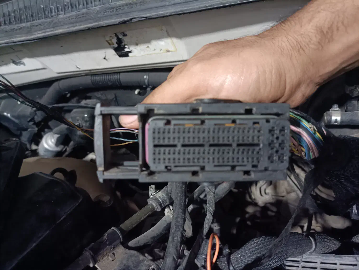 عیب یابی تخصصی هیوندا کیا و ایرانخودرو سایپا|خدمات موتور و ماشین|ایلام, |دیوار